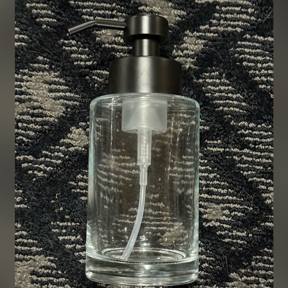NEW Clear/Black glass Foaming Soap Dispenser 12 Oz - Picture 1 of 3